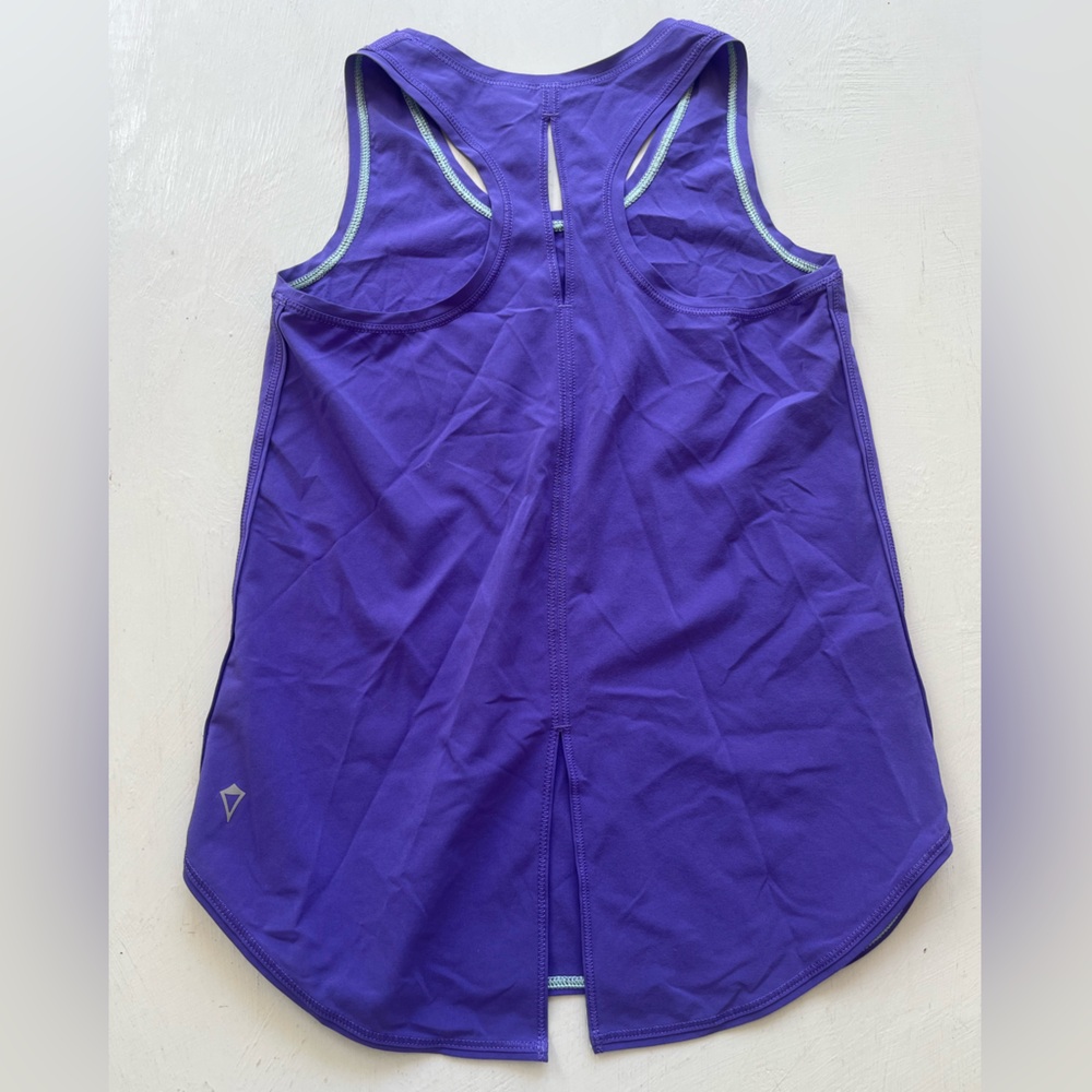 IVIVVA BY LULULEMON tank top girls size 8
